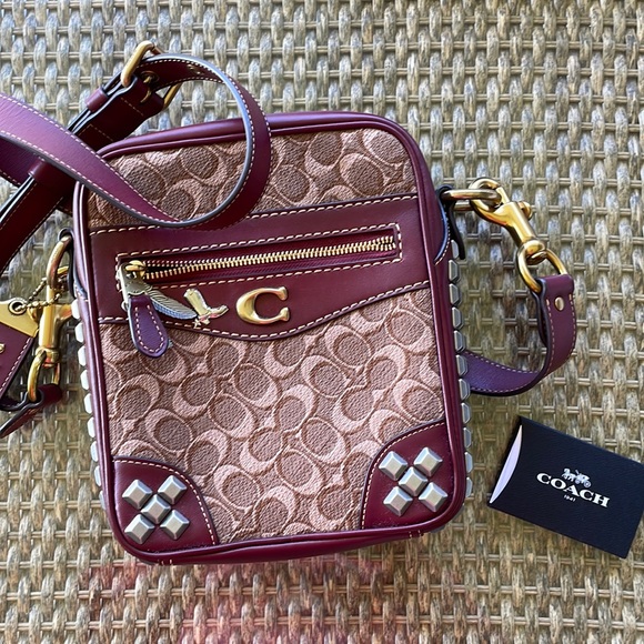 Coach Max Crossbody (sold on another platform) - Picture 2 of 8